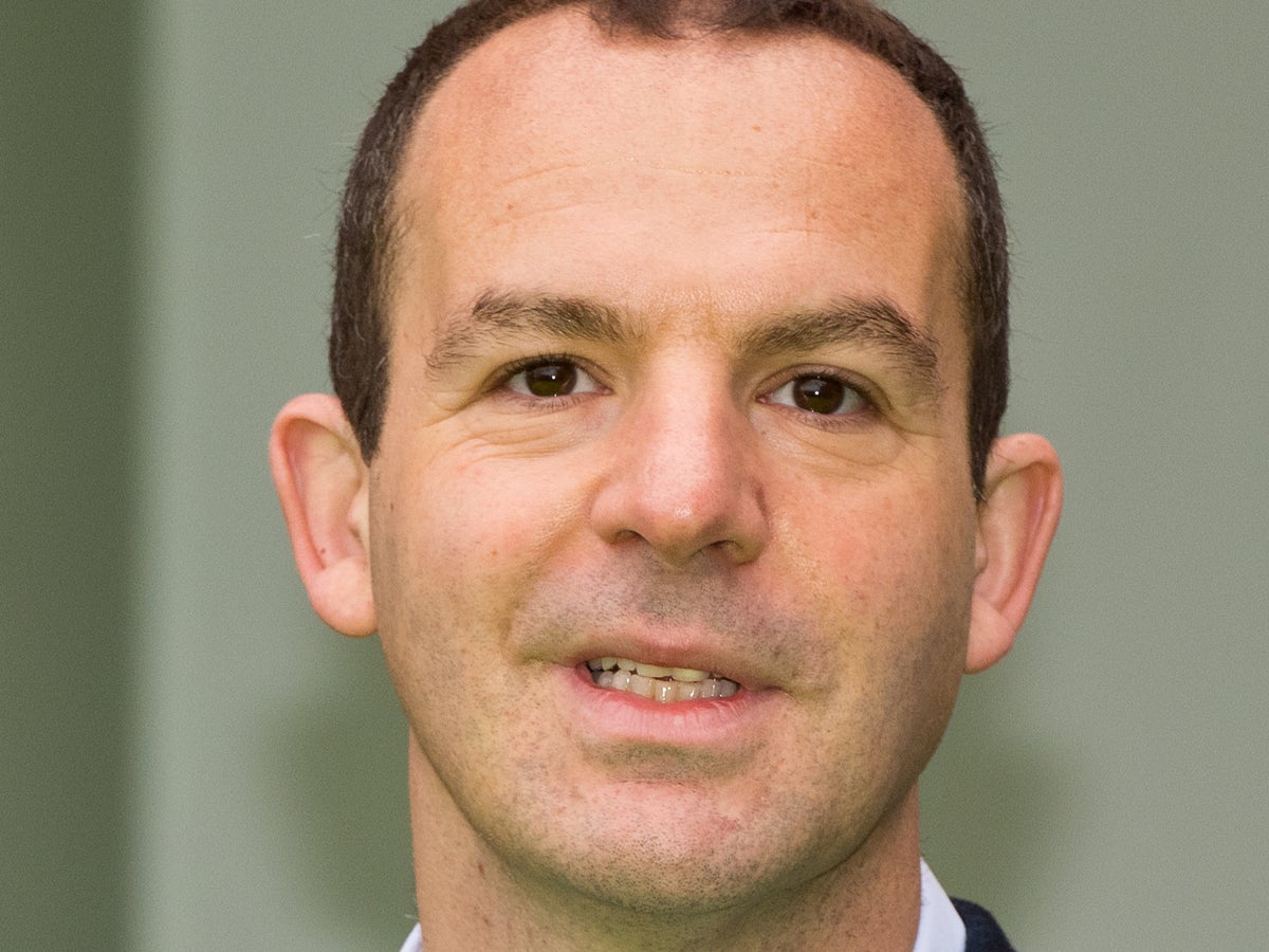 Martin Lewis gives cautious verdict on first 100% mortgage in 15 years
