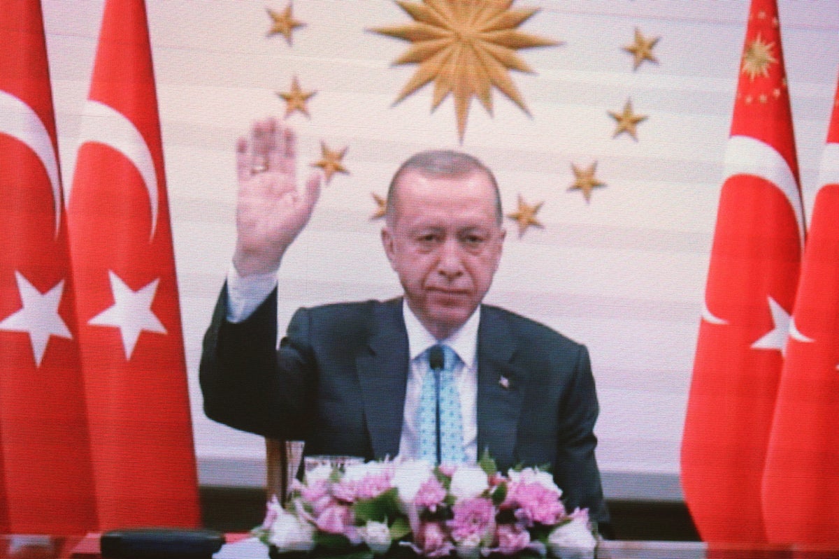 Erdogan unveils Turkey's first astronaut on election trail