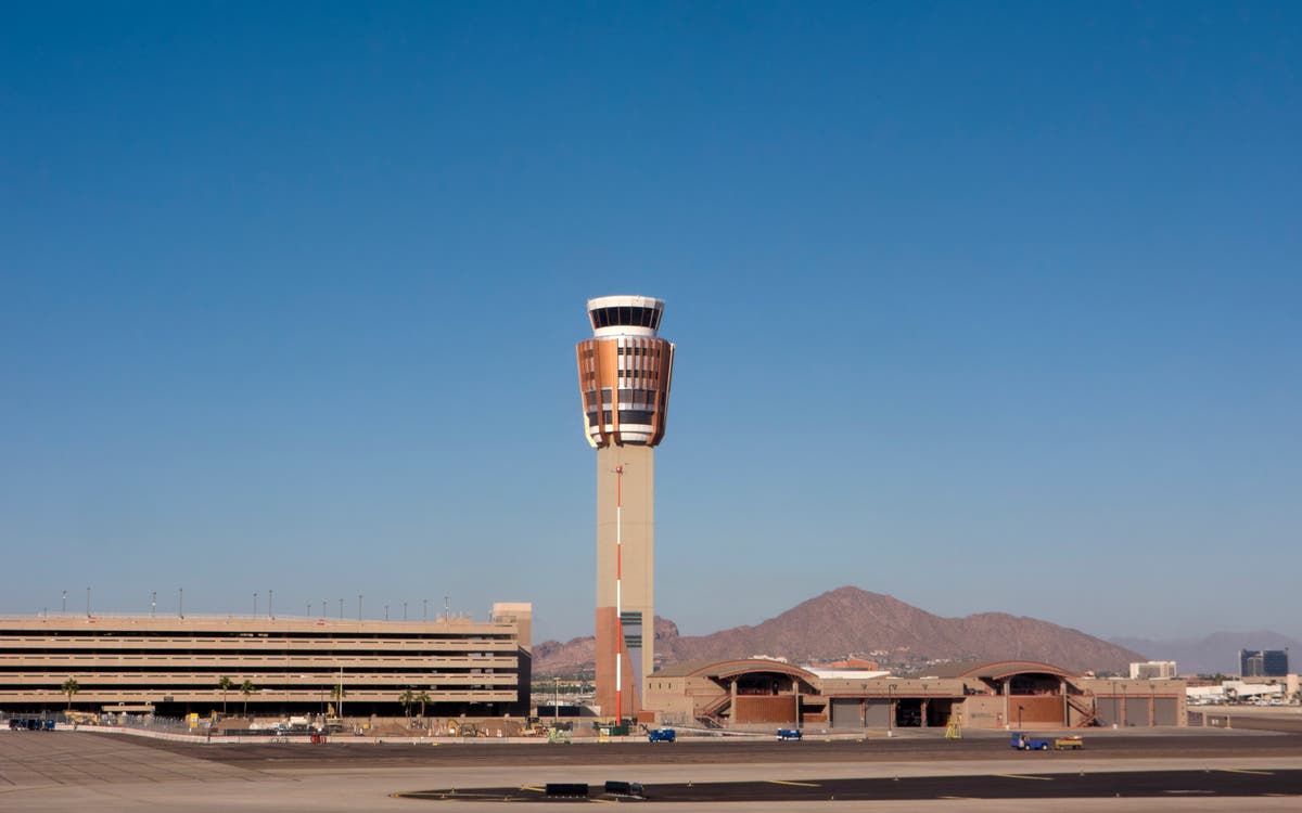 Woman arrested for 2005 murder of newborn baby found dead in bathroom at Phoenix airport - Vimarsana News