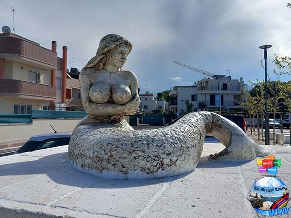 An art college in Monopoli created the statue as a ‘tribute to women’