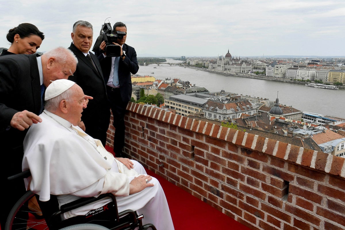 Watch: Pope Francis meets refugees who fled Ukraine on Hungary visit
