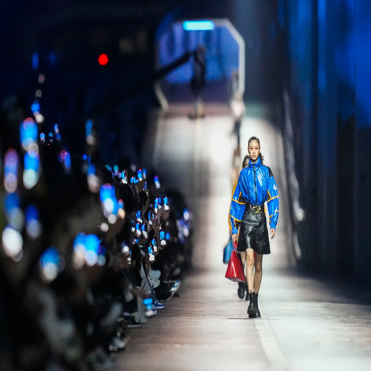 Louis Vuitton Bridges Cultures and Fashion With a Show in Seoul