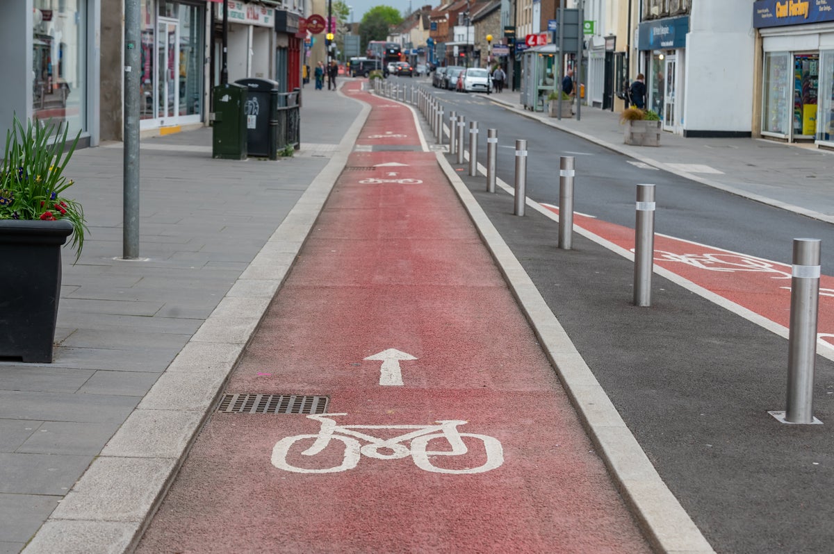 The ‘optical illusion’ bike lane catching people out in Bristol 