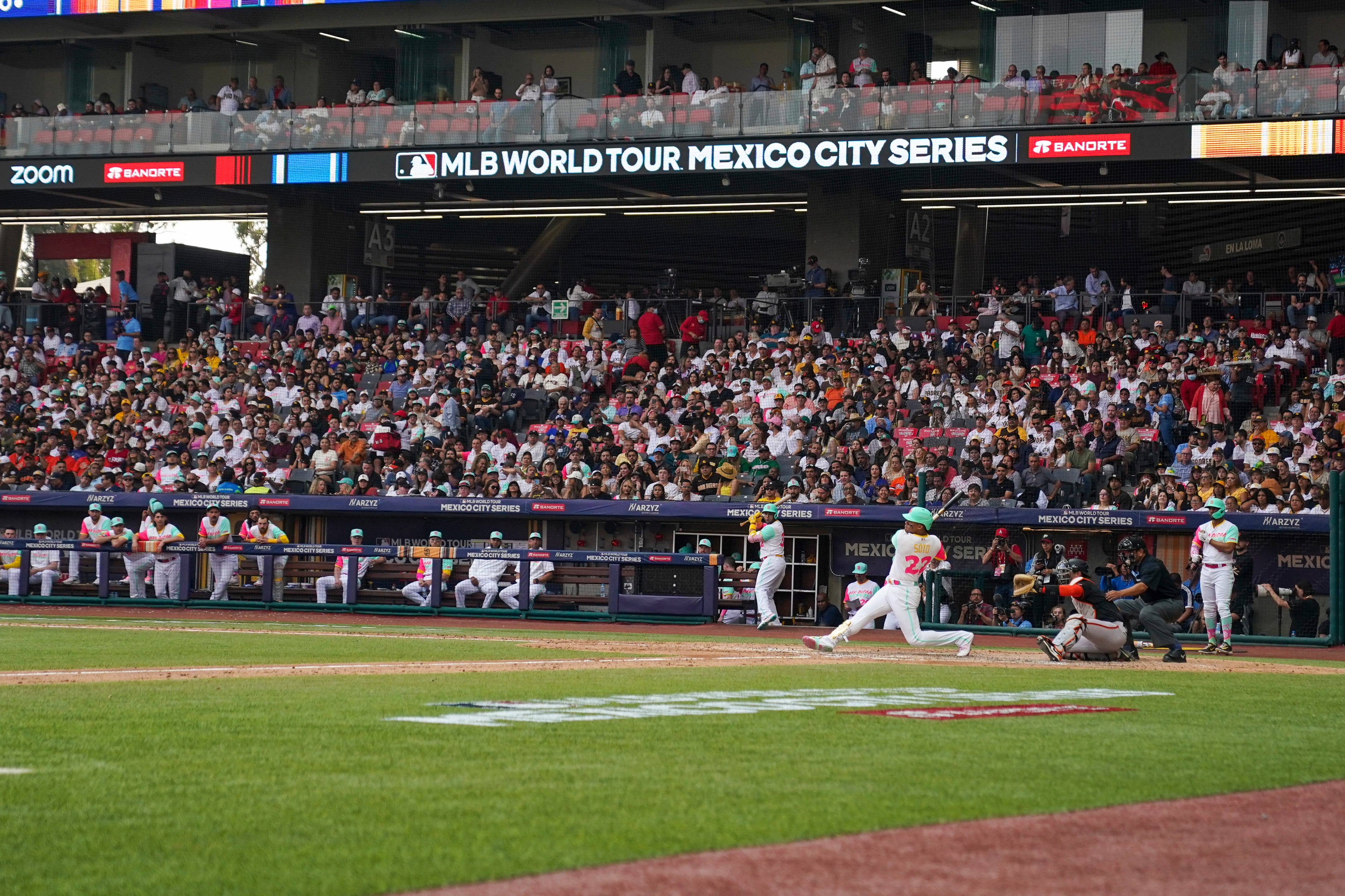 Giants Padres Baseball