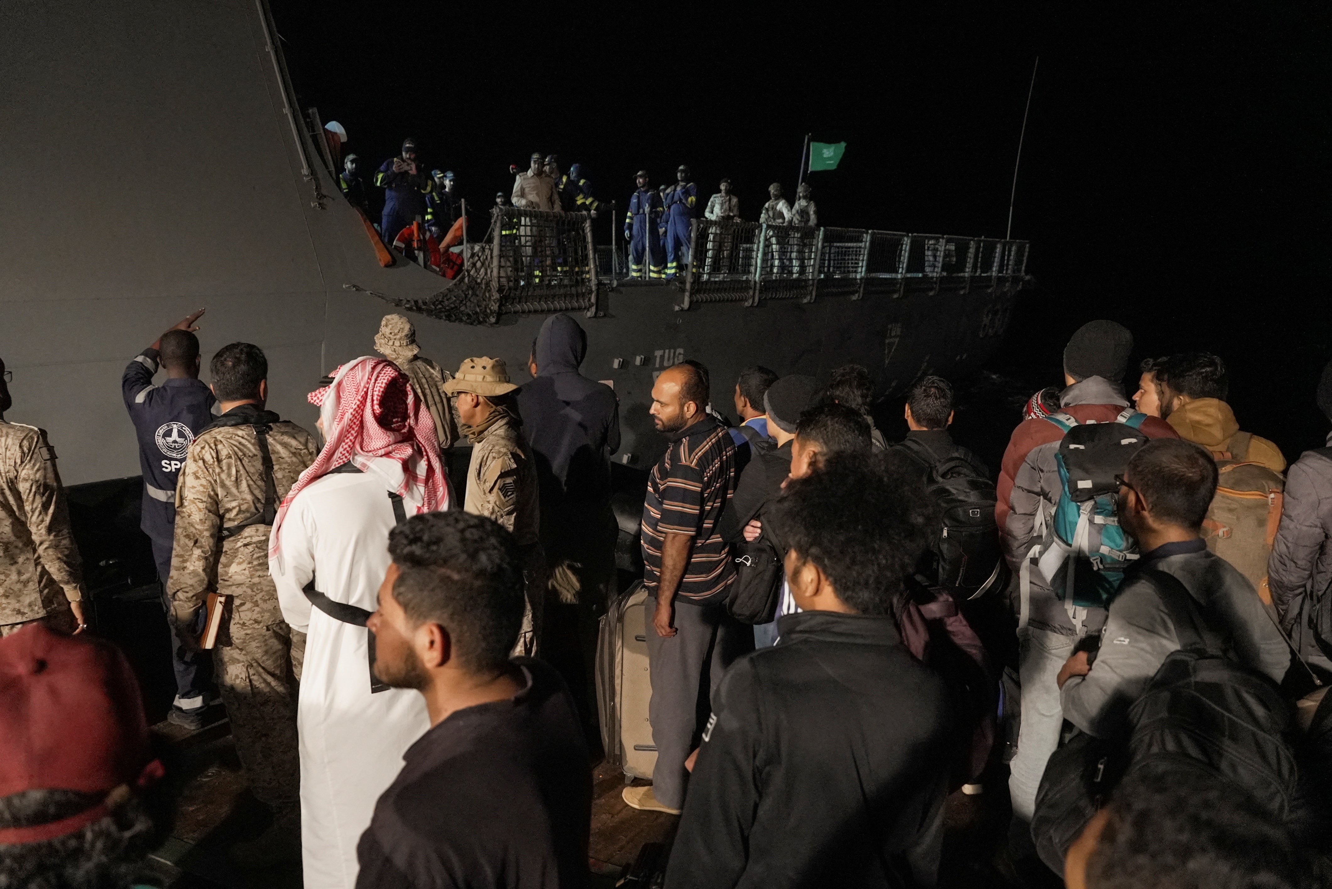 <p>Saudi Royal Navy ship docks at sea port to evacuate civilians from Sudan, in Port Sudan</p>