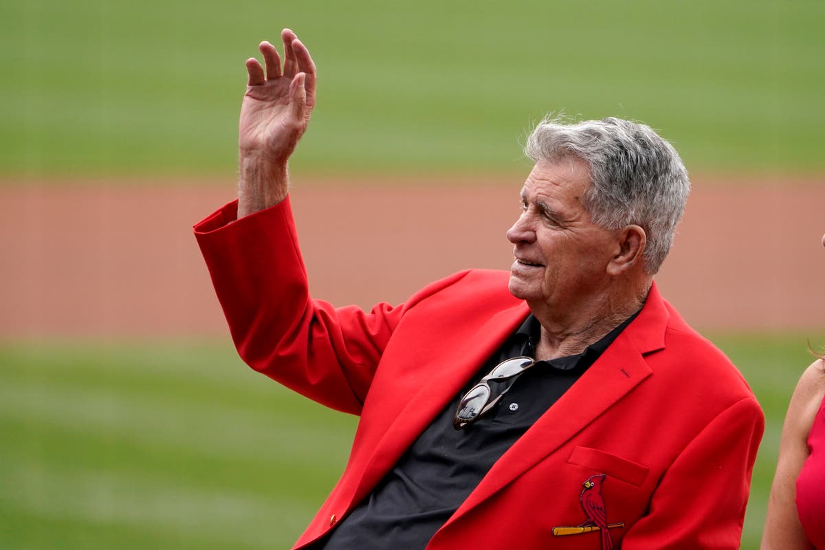 Penyiar Cardinals, juara Seri Dunia Mike Shannon meninggal