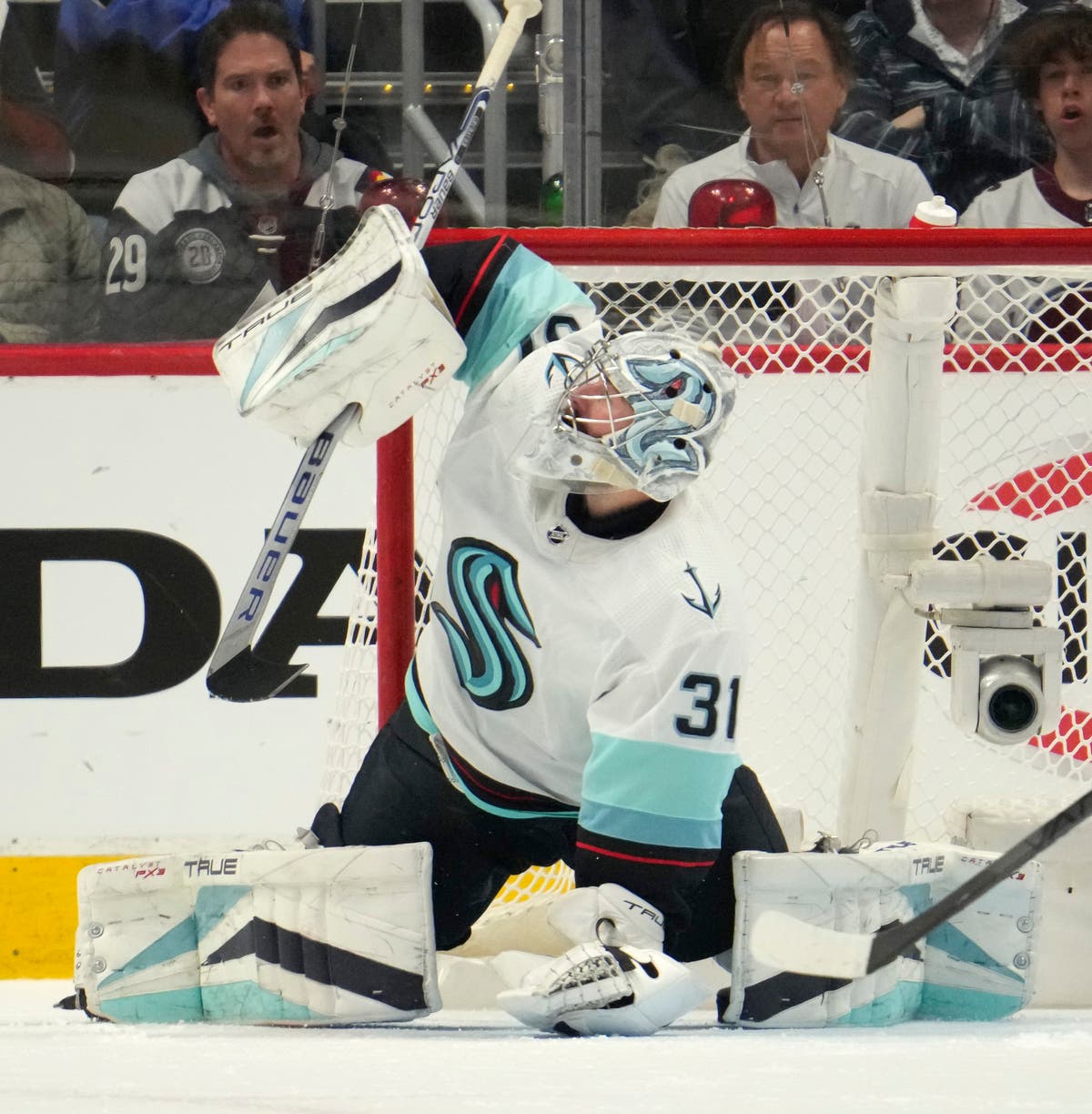 Kraken beat Avs 2-1, eliminate defending Stanley Cup champs
