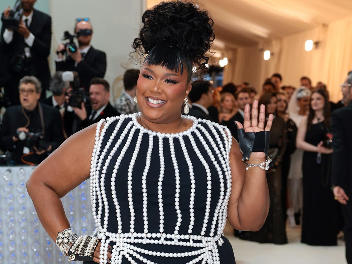 Lizzo reveals the worst parts of the Met Gala in resurfaced clip