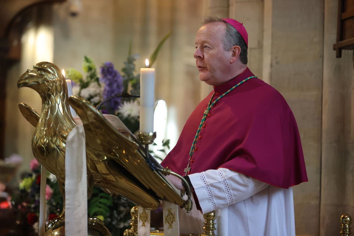 King is ‘a proven friend of Northern Ireland’, cathedral service told