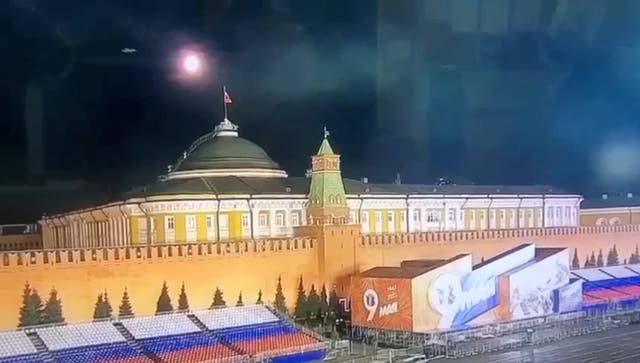 <p>Video footage shows a flying object approaching the dome of the Kremlin senate building</p>