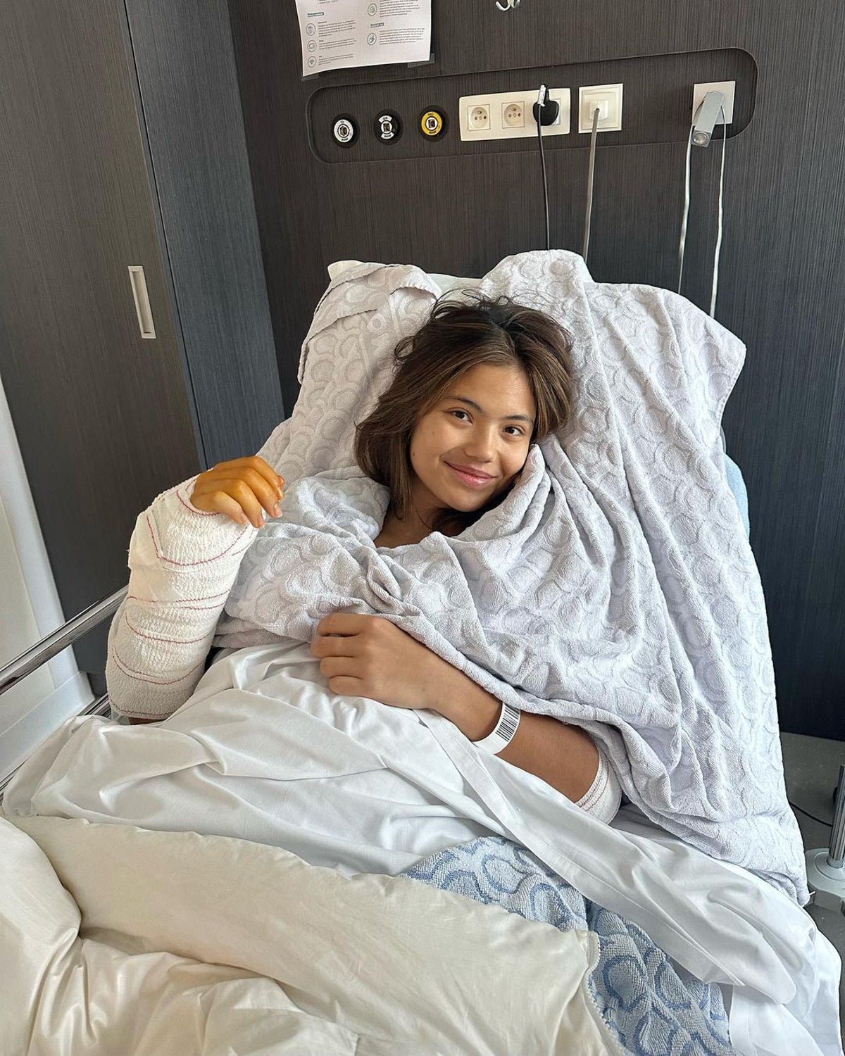 Emma Raducanu to miss Wimbledon after undergoing surgery