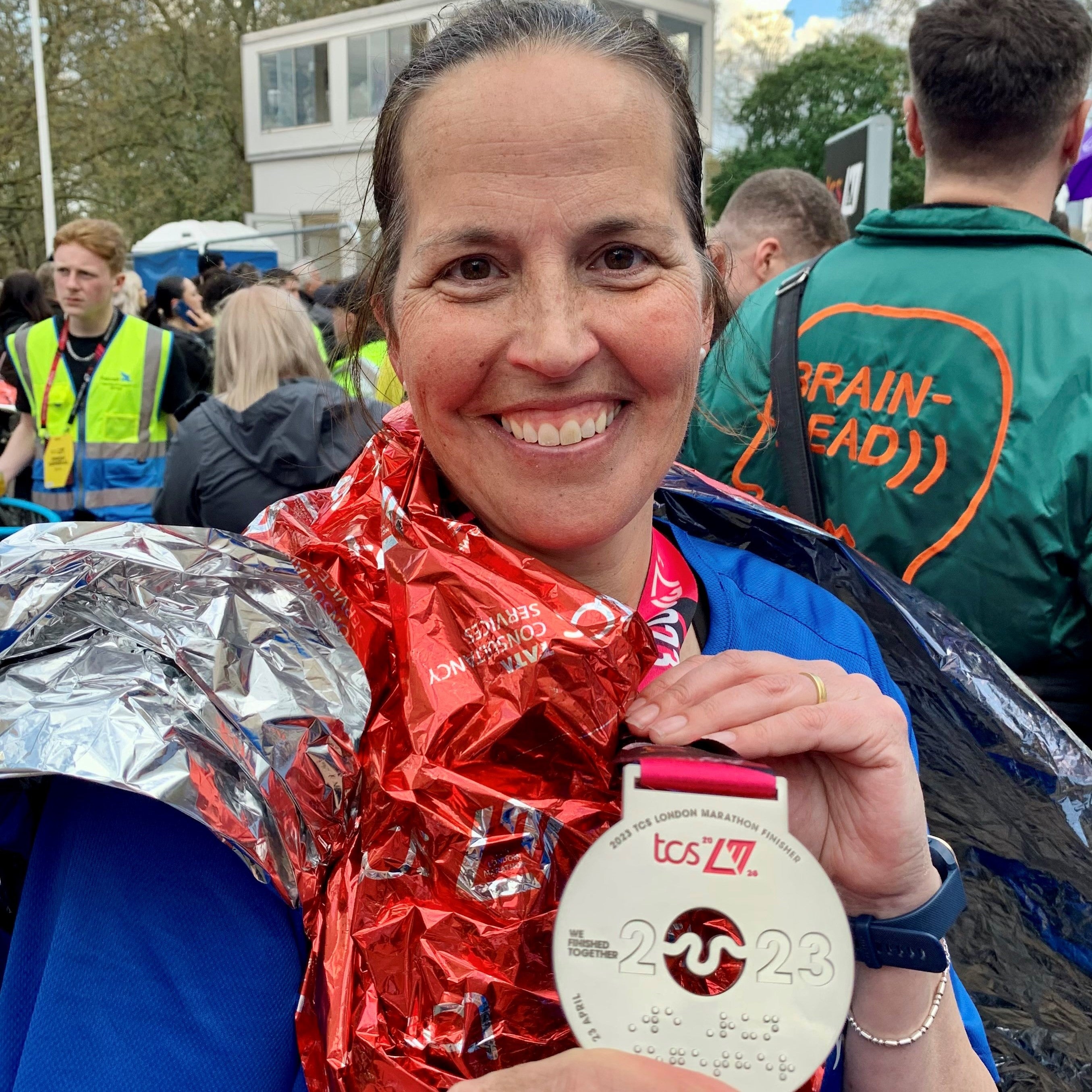 A great training plan, sleeping well, staying hydrated and support from family and friends helped Lesley get through the marathon with ease