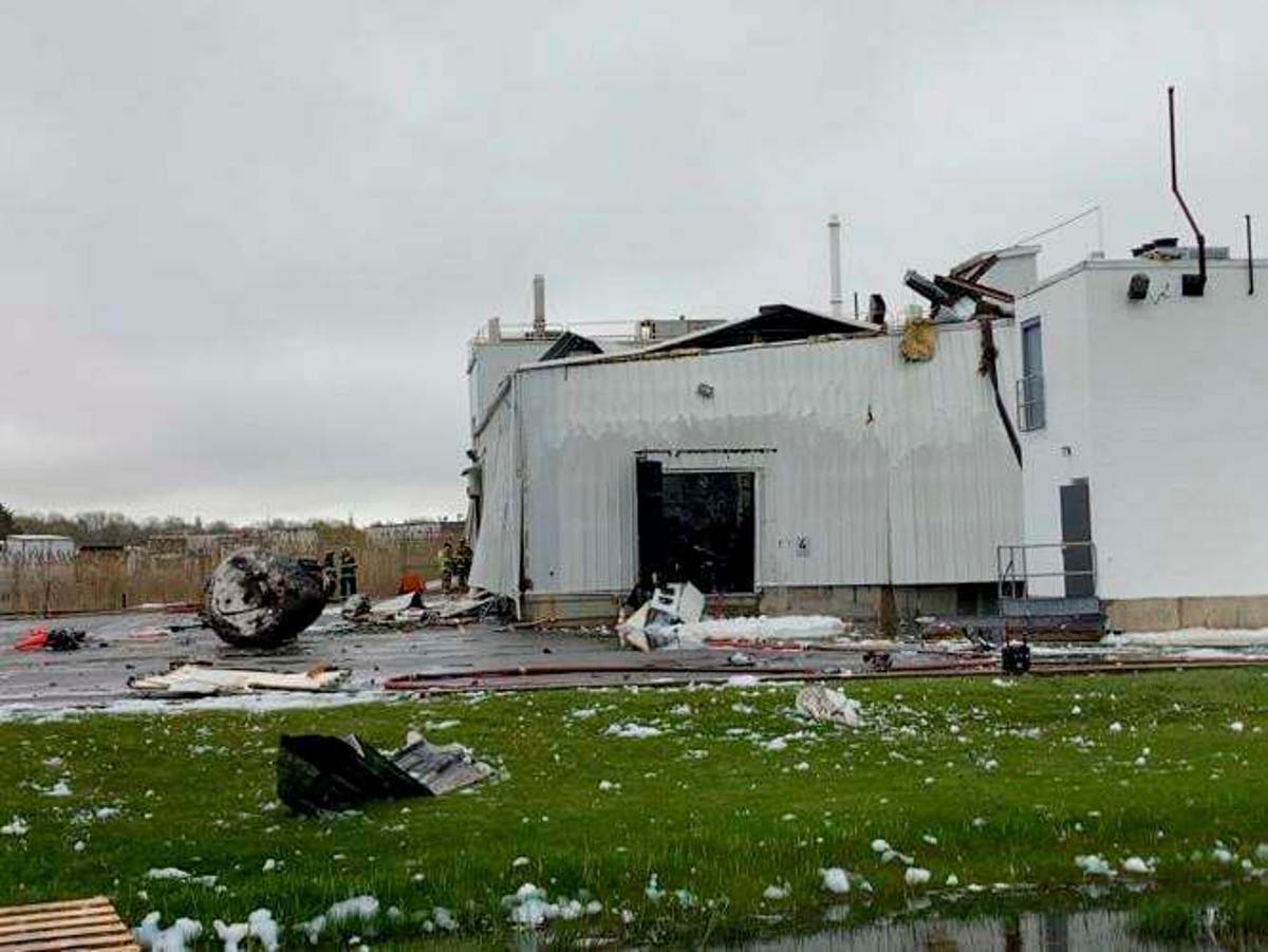 Explosion rips roof off pharmaceutical plant; worker missing | The ...