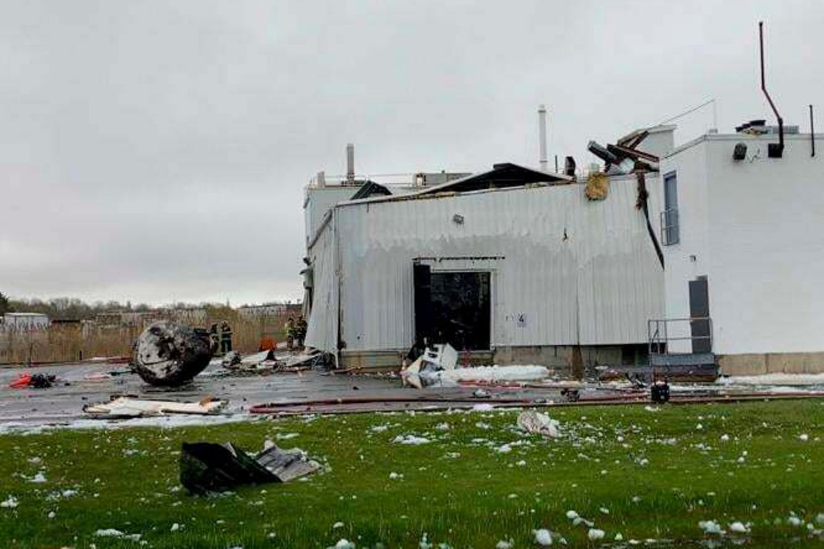 Exploding Plant Vermont Explosion rips roof off pharmaceutical plant; worker missing | The ...