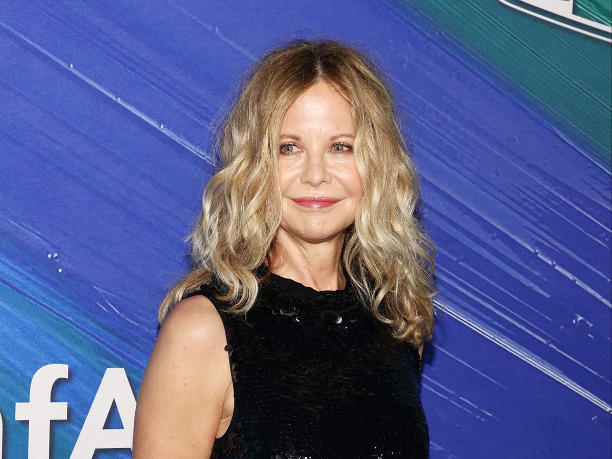 Fans defend Meg Ryan from ‘misogynistic’ discussion about her appearance: ‘Let her be’