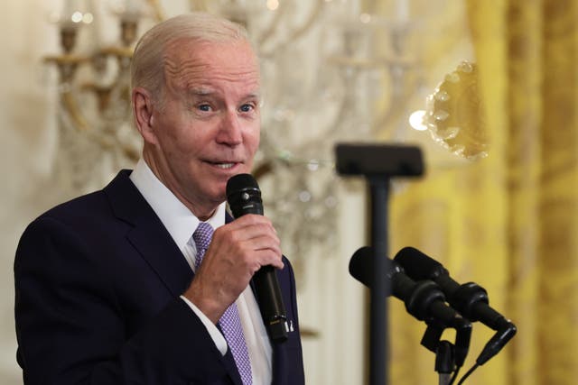<p>Joe Biden speaks at the White House </p>