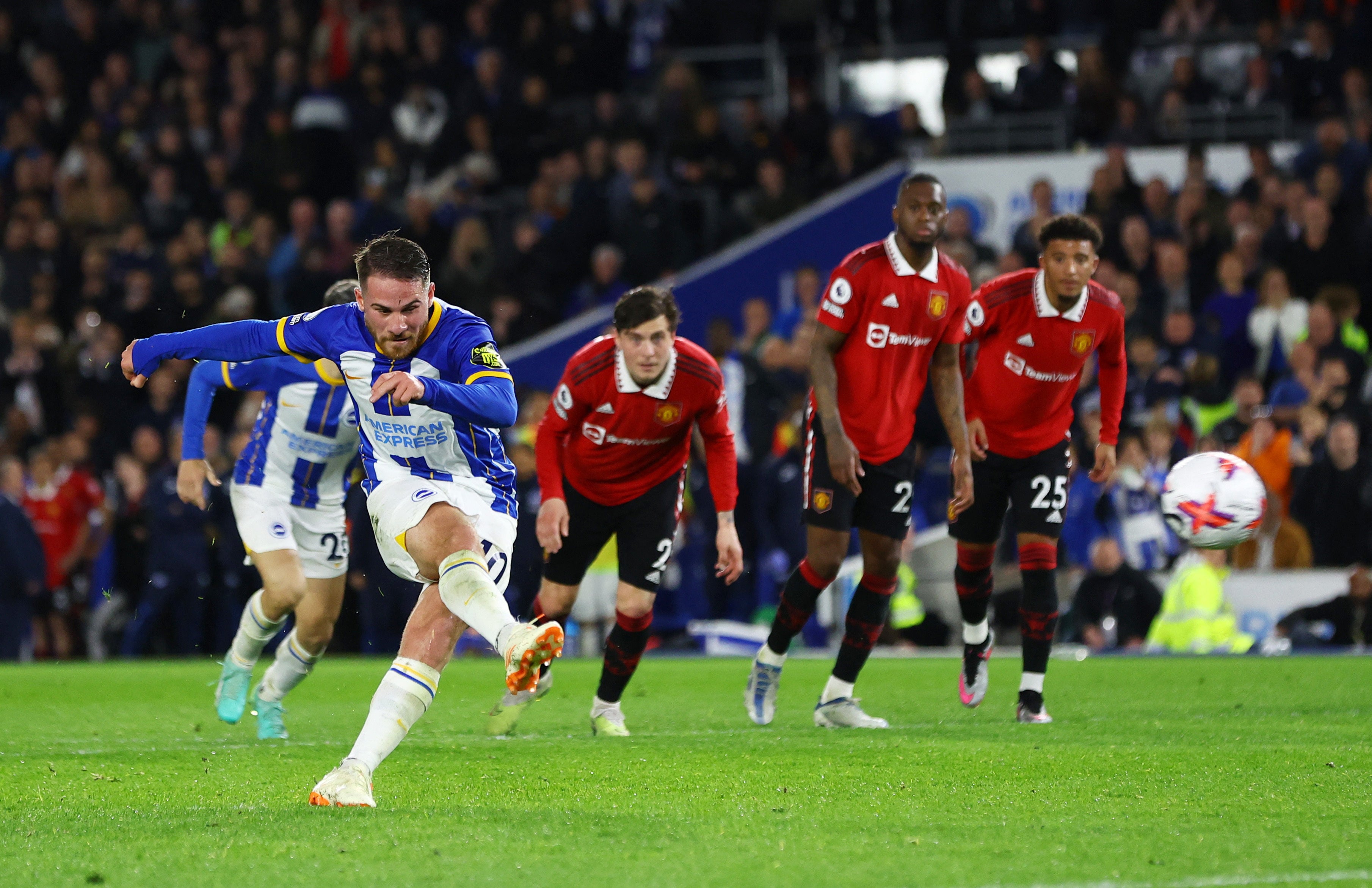 Brighton vs Manchester United LIVE stream: Result and reaction from Premier  League clash as Mac Allister scores late penalty | The Independent
