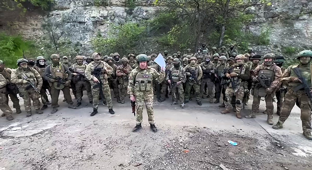 Ukraine-Russia war news – live: Wagner chief warns Putin his troops will leave Bakhmut next week