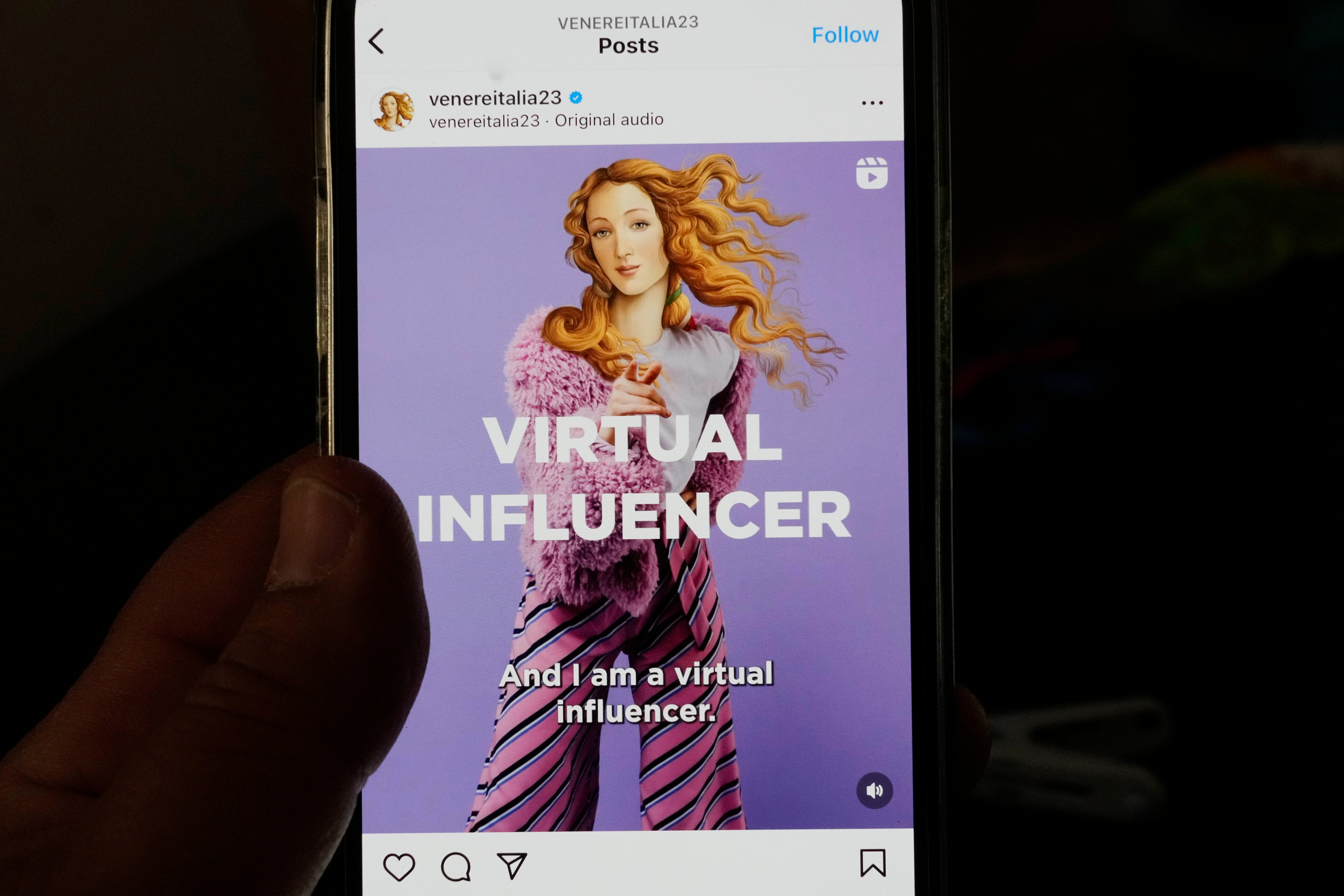 Italy Botticelli's Venus Influencer