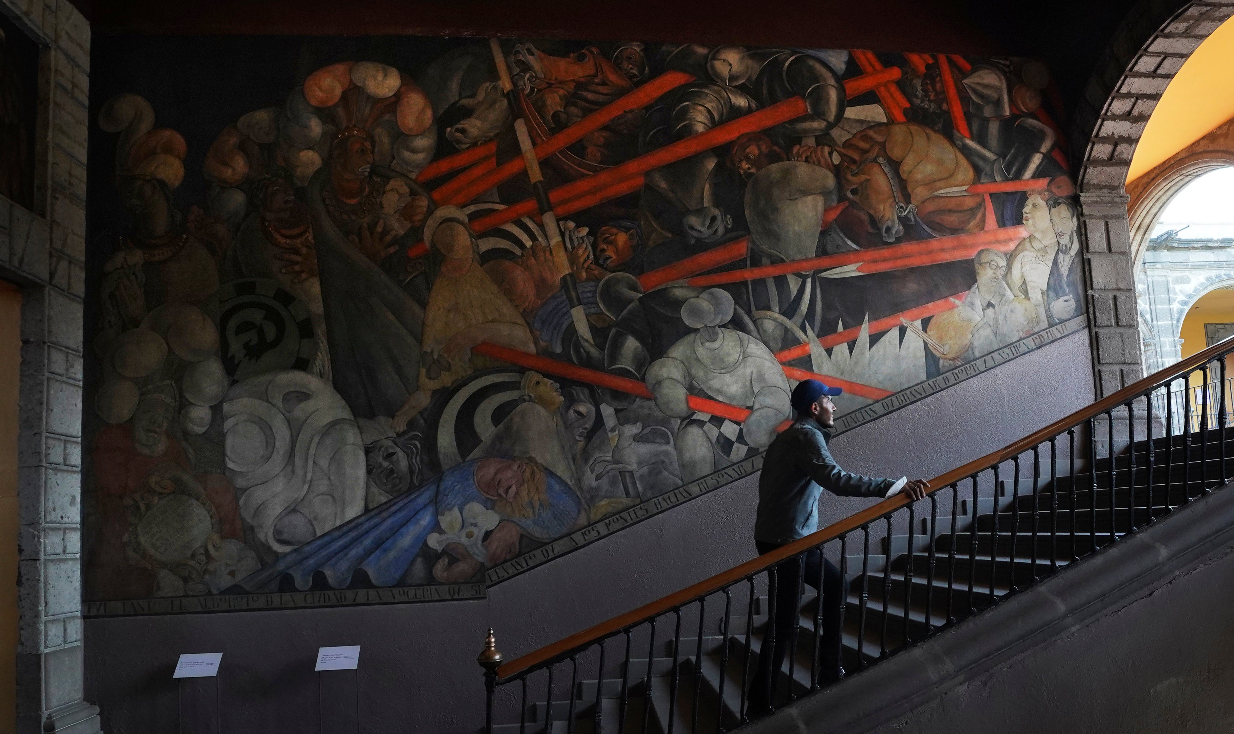 Mexico A Century of Muralism