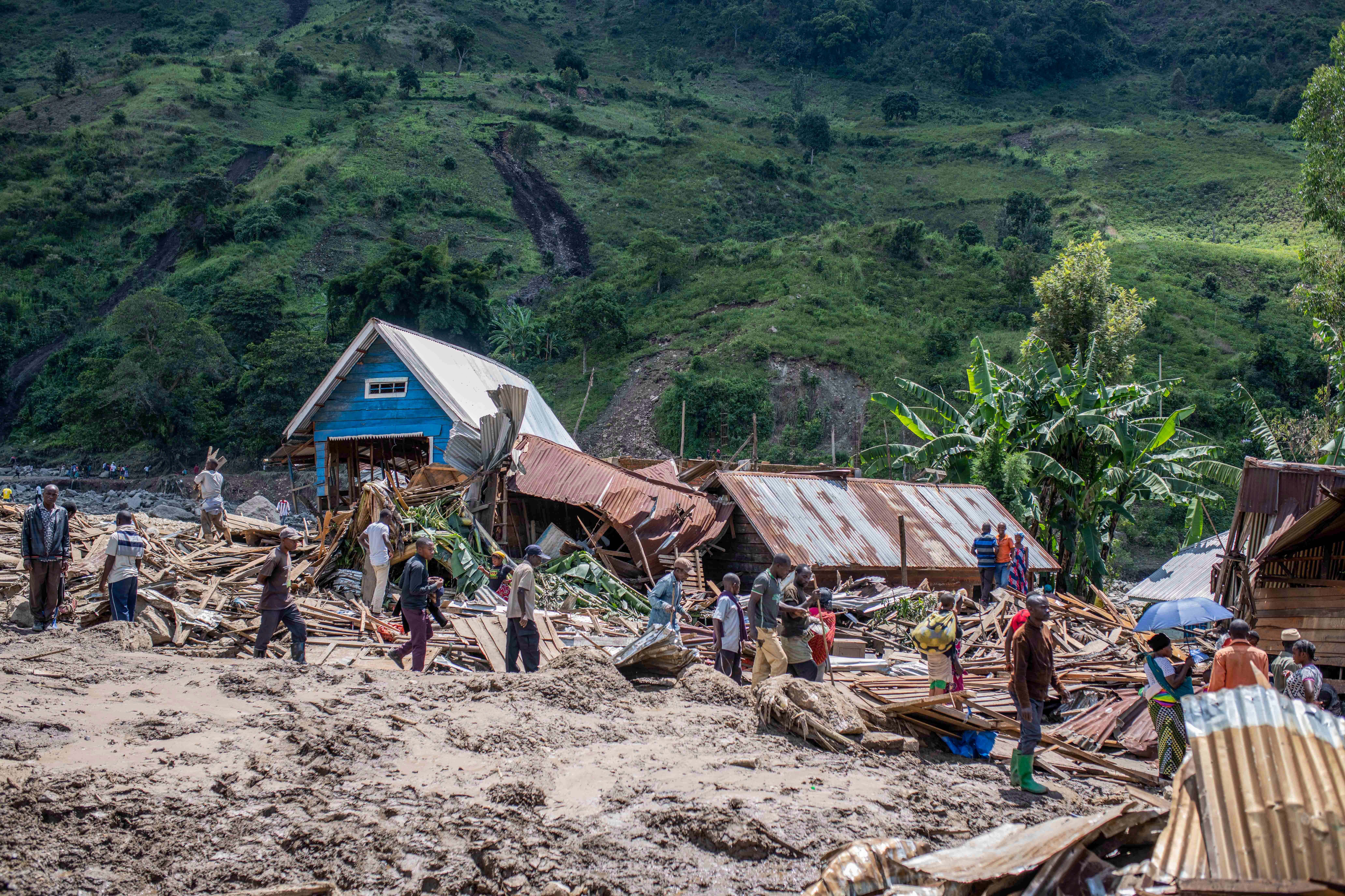 ‘Like the end of the world’: People dig for relatives after floods in the Congo leave 400 dead