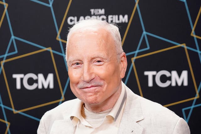 <p>Oscar-winning actor Richard Dreyfuss has been accused of using derogatory language during a special screening of Jaws at a performing arts center in Massachussetts  </p>