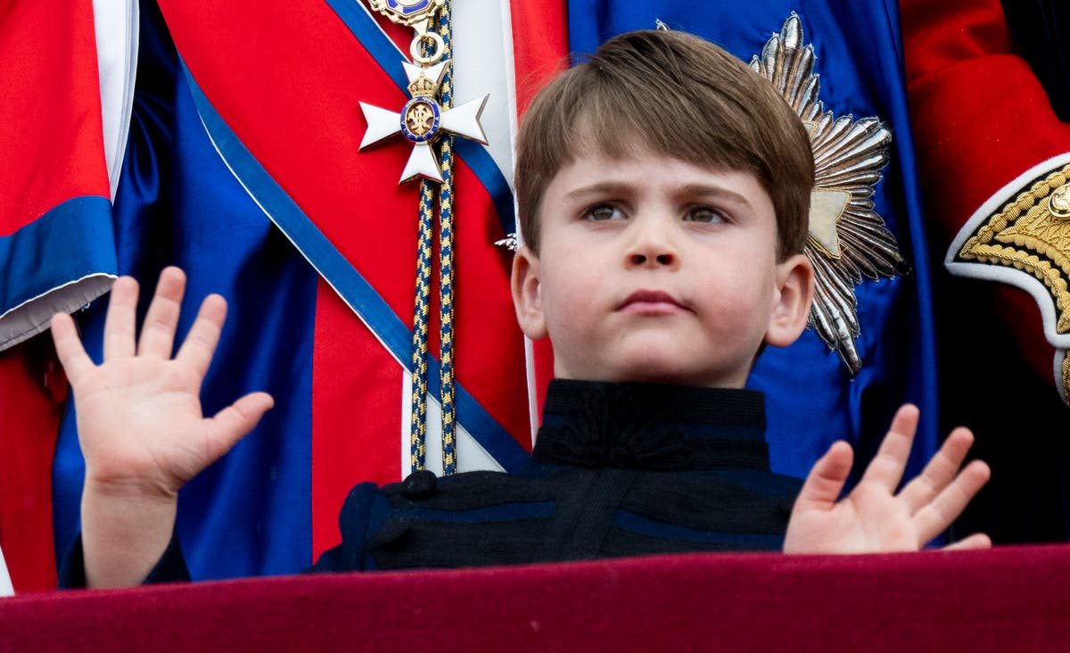 The adorable prince who reinvented the royal wave