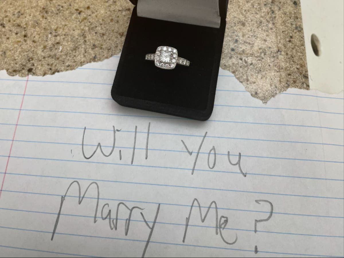 Bride-to-be defends fianc&eacute; after he proposes using piece of notebook paper: &lsquo;As long as you&rsquo;re happy&rsquo;