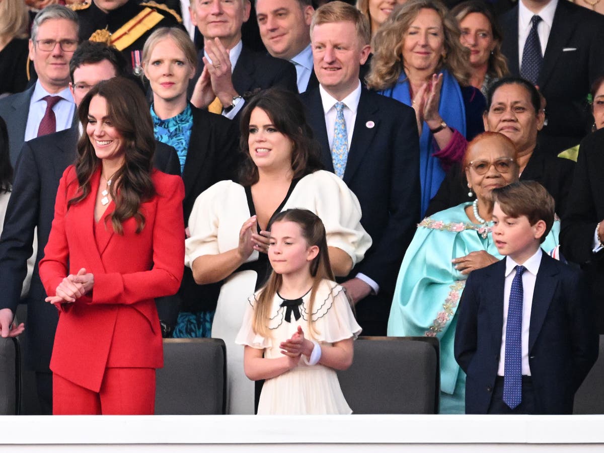 Princess Charlotte has sweet reaction after noticing Prince William on stage at coronation concert