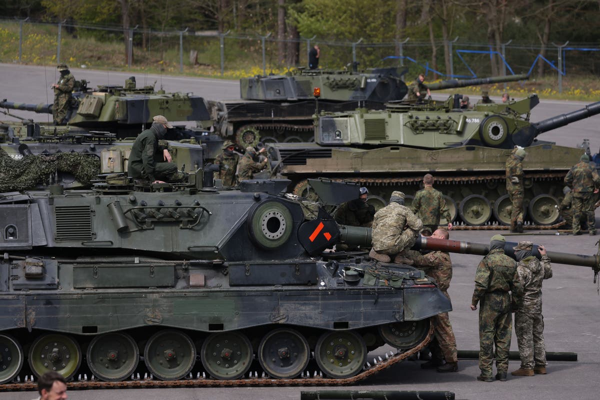 Ukraine-Russia war – live: Putin pushing to capture Bakhmut within next 24 hours, warns Ukrainian general Ukraine-Russia war – live: Putin pushing to capture Bakhmut within next 24 hours, warns Ukrainian general