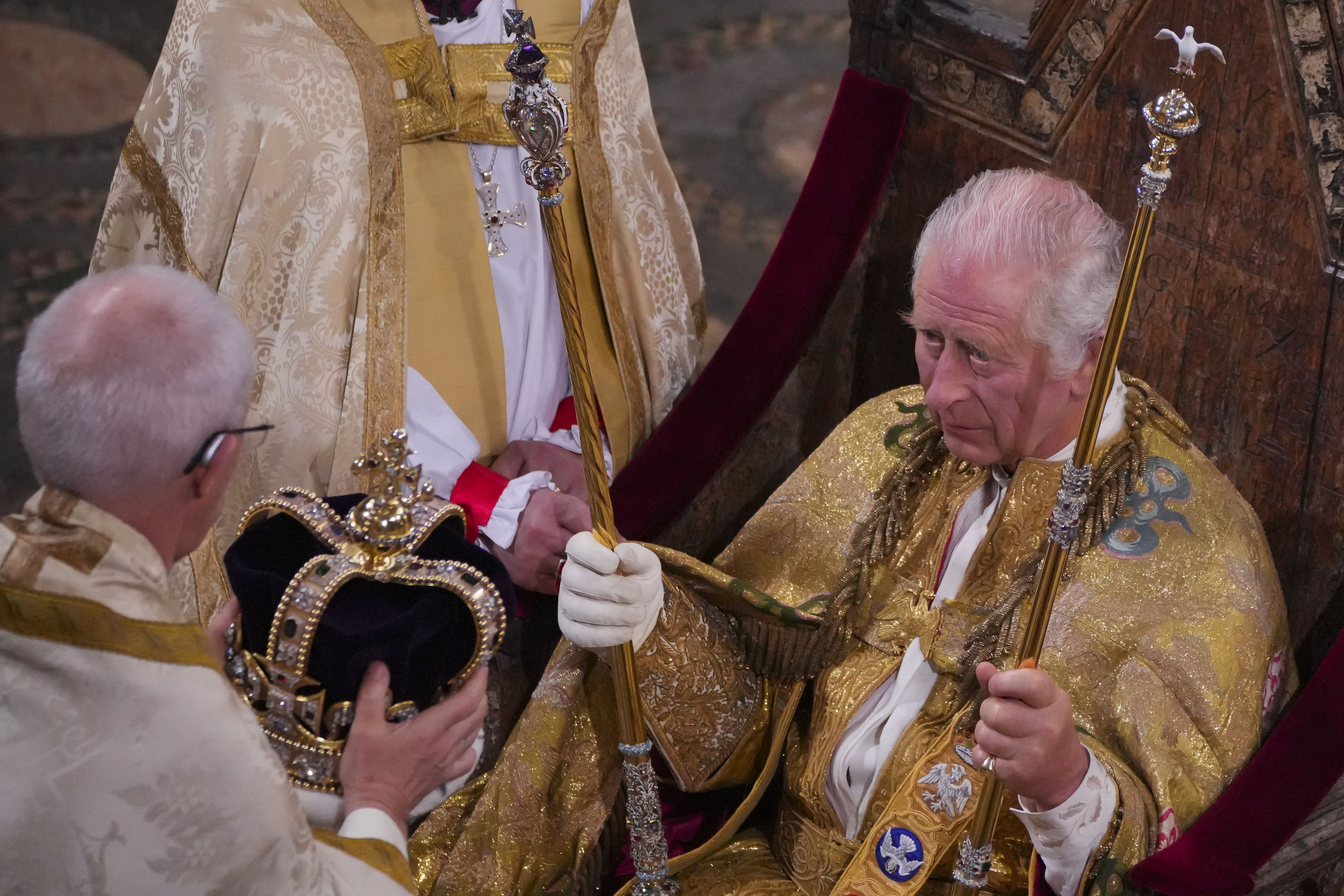 King Charles III is crowned by the archbishop (Aaron Chown/PA)