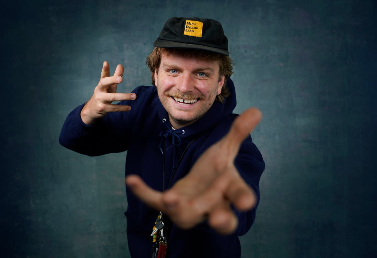 Включи mac demarco