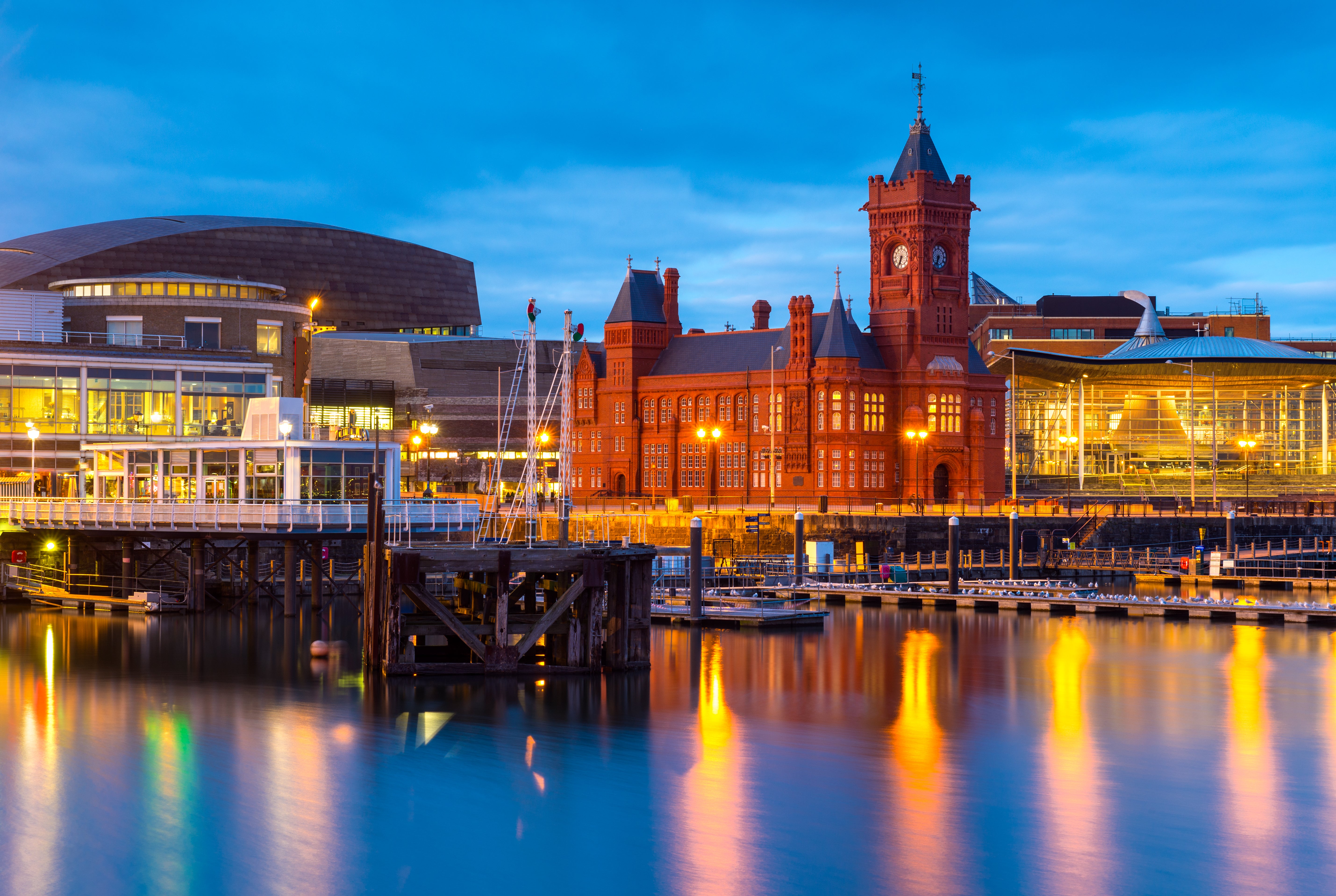 Celebrate in the bars and restaurants of Cardiff Bay