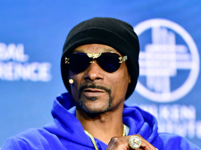 <p>Snoop Dogg</p>