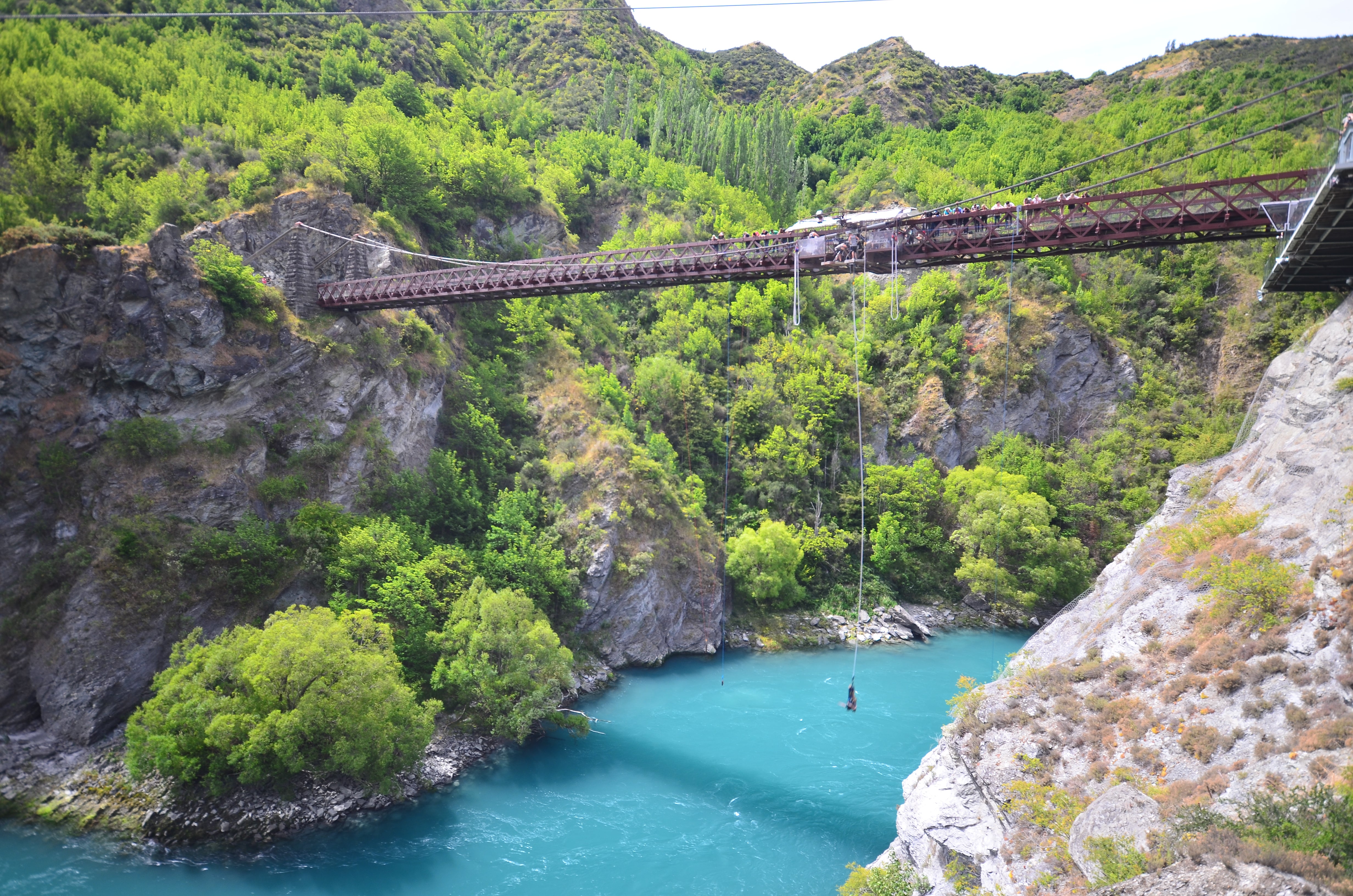 Make the bungee jump from Kawarau Bridge, New Zealand
