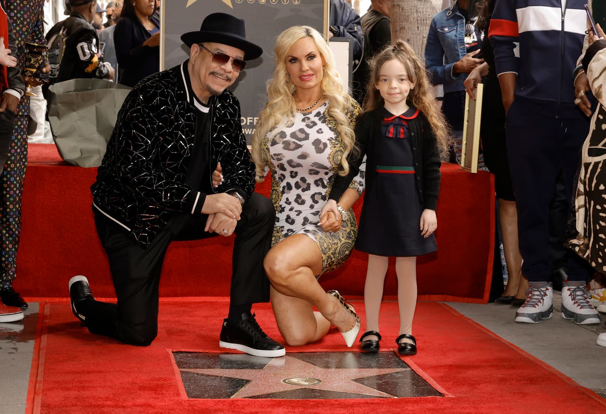 Ice-T mengungkapkan dia dan putri Coco Austin yang berusia 7 tahun masih tidur di tempat tidur mereka