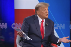 CNN insiders lead horrified reaction to Trump town hall: ‘We’re going to get crushed’