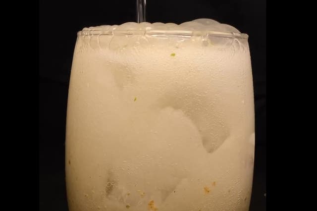 <p>Indian food influencer Nicko Demu prepared a mocktail using 10-15 Hajmola candies, while only one or two tablets are recommended for safe daily consumption </p>