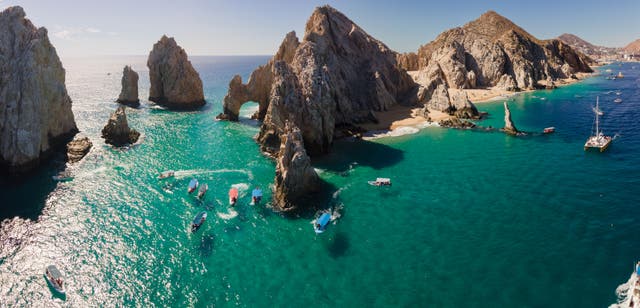 <p>Aerial view of the shallow water in Cabo San Lucas, Baja California Sur, Mexico </p>