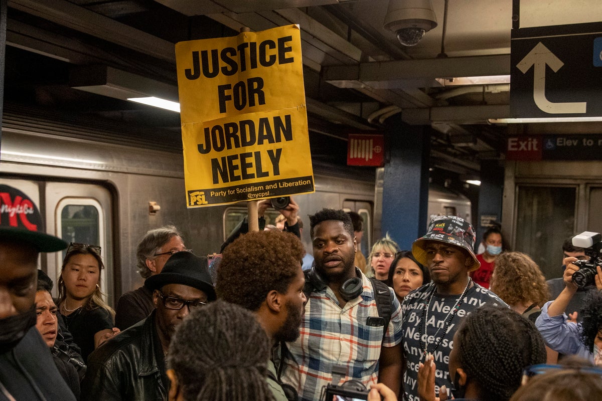 Daniel Penny expected to be charged in Jordan Neely subway chokehold death