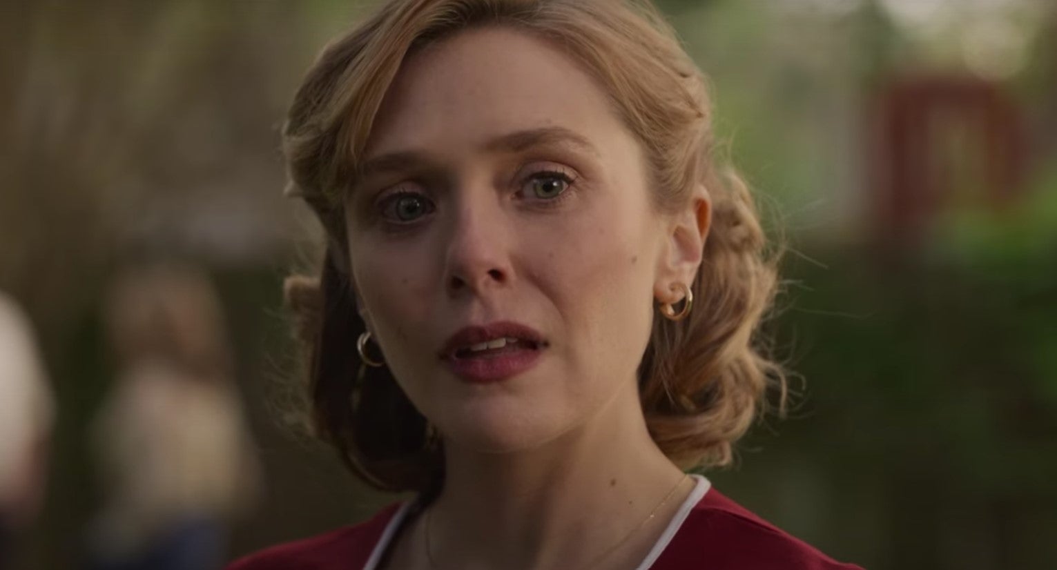 1531px x 826px - Elizabeth Olsen says there were 'scary' moments during Love & Death scenes  when she 'tapped out' | The Independent