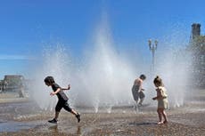 Pacific Northwest braces for unusually early heat wave threatening to break records