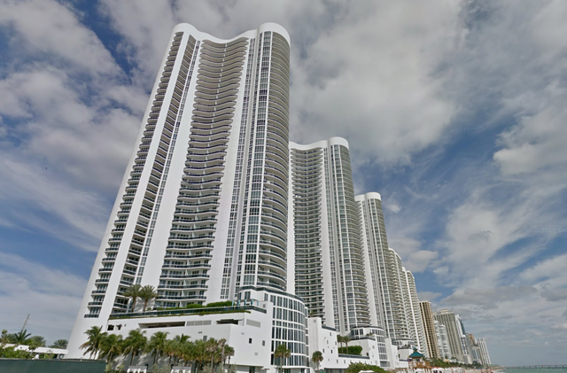 <p>The three high-rises of the Trump Towers Condos project in Sunny Isles, Florida</p>