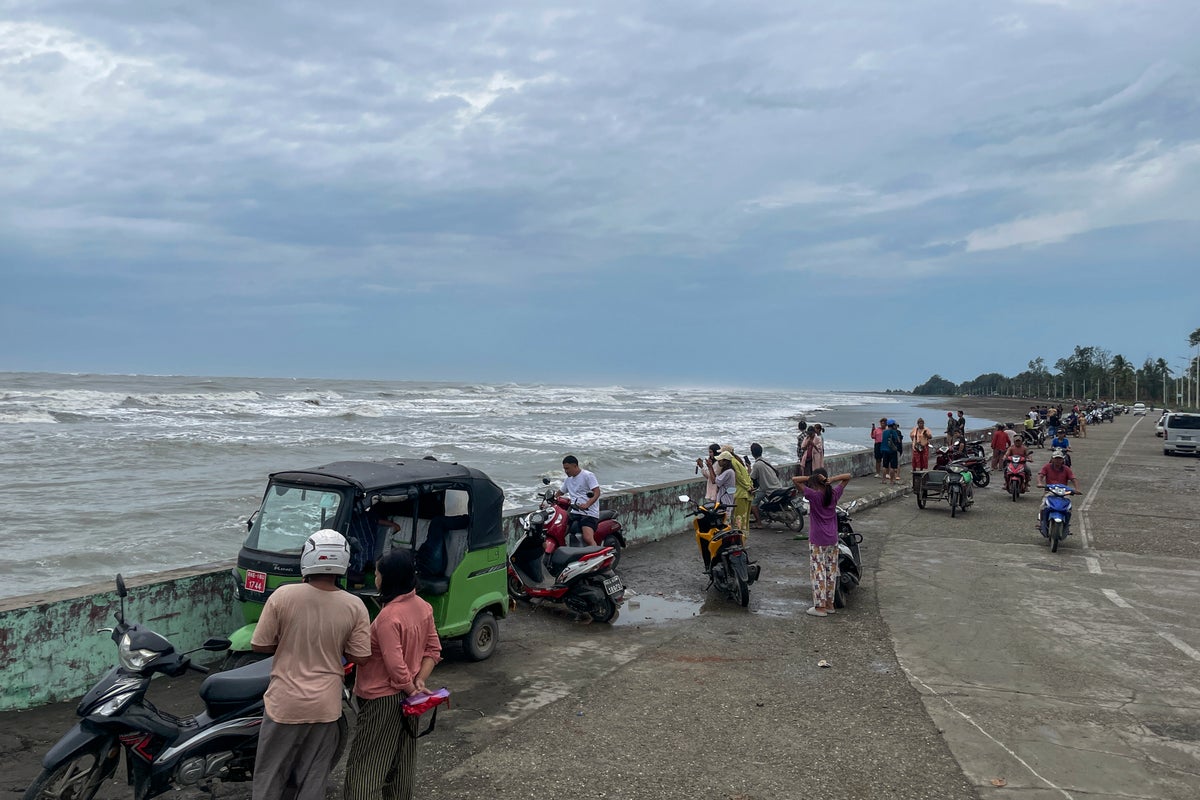 Bangladesh, Myanmar bracing as Cyclone Mocha set to make landfall