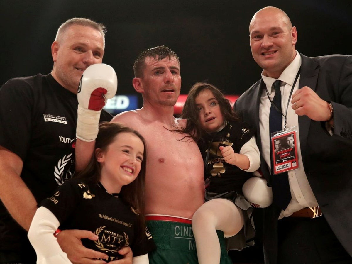 Talented boxer reveals first sign of brain tumour after collapsing at service station