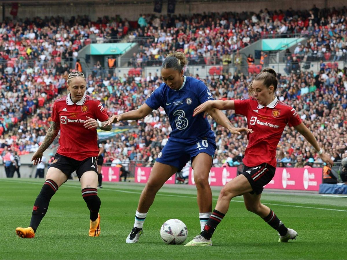 Women’s FA Cup final LIVE: Chelsea vs Manchester United score and latest updates as Leah Galton goal ruled out
