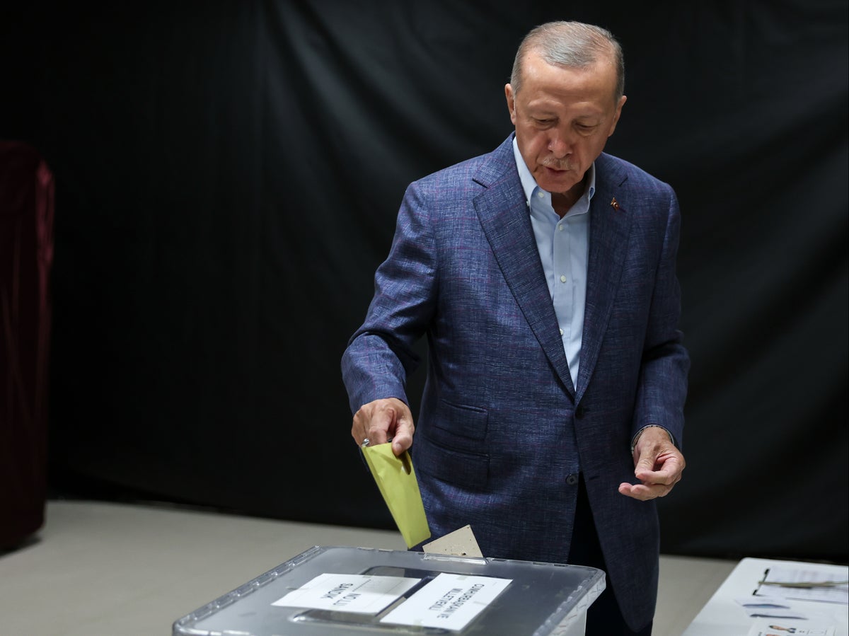 Erdogan says he could still win Turkey election despite prospect of run-off