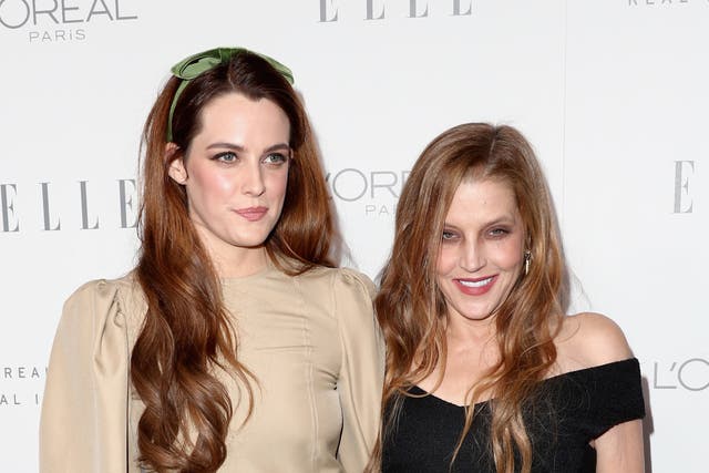 <p>Riley Keough and Lisa Marie Presley in 2017</p>