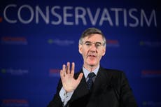 Politics UK – live: Rees-Mogg says Brexit plan ‘pathetically under-ambitious’ after law U-turn