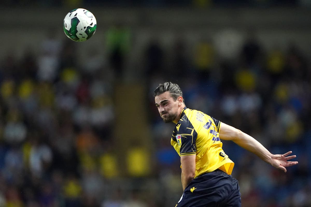 FA take no action against Oxford’s Ciaron Brown after spot-fixing investigation FA take no action against Oxford’s Ciaron Brown after spot-fixing investigation